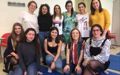 Encuentros mensuales para mujeres jóvenes; cuerpo, autoconocimiento, emociones…